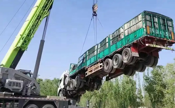 东侨区道路脱困救援案例